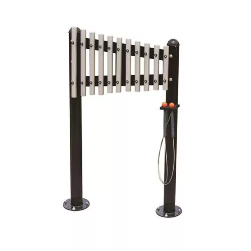 STEM Wall Outdoor Rainbow Chimes